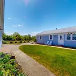 Downtown Beach Cottage