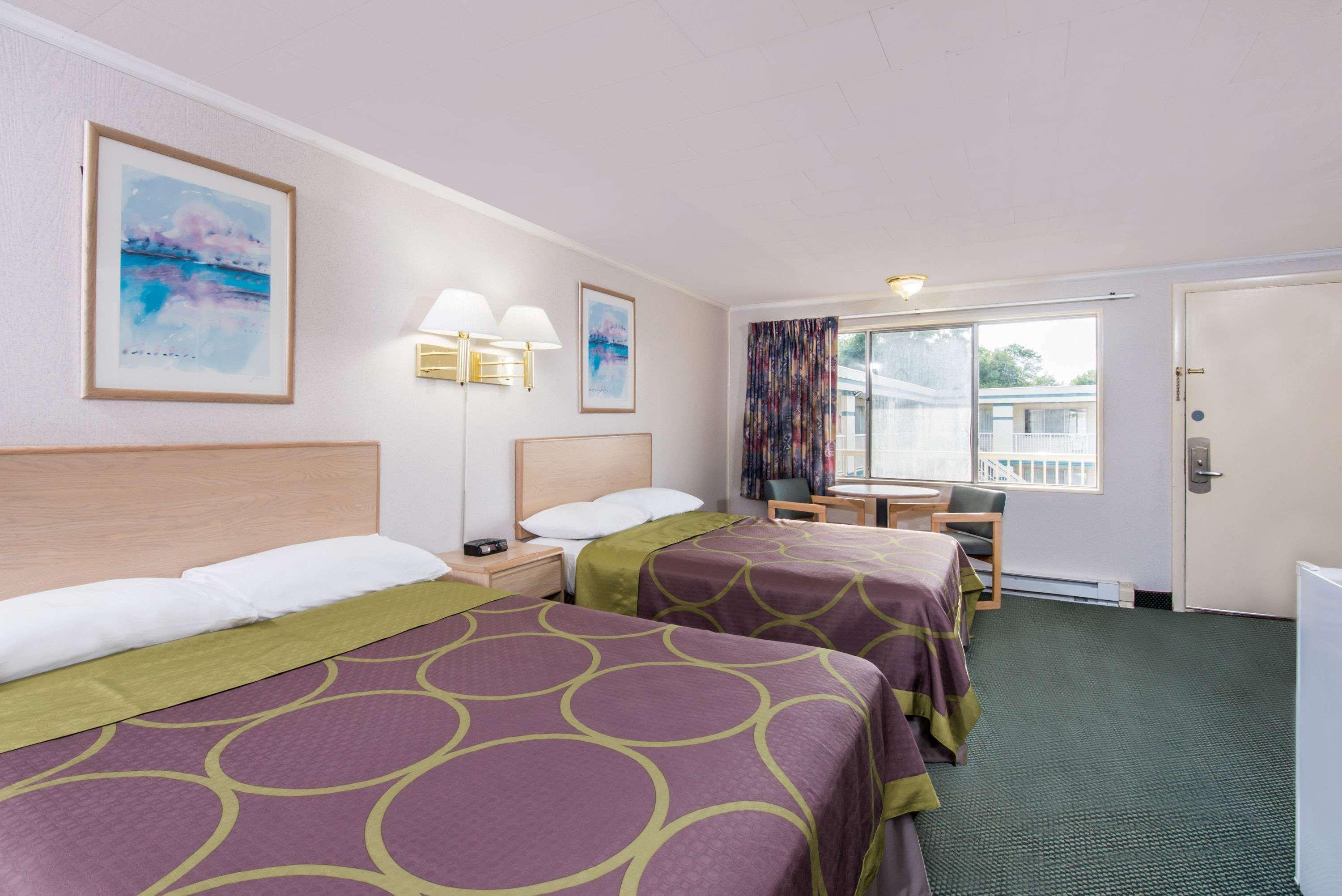 Hotel Relax Cape Cod Hyannis 2*