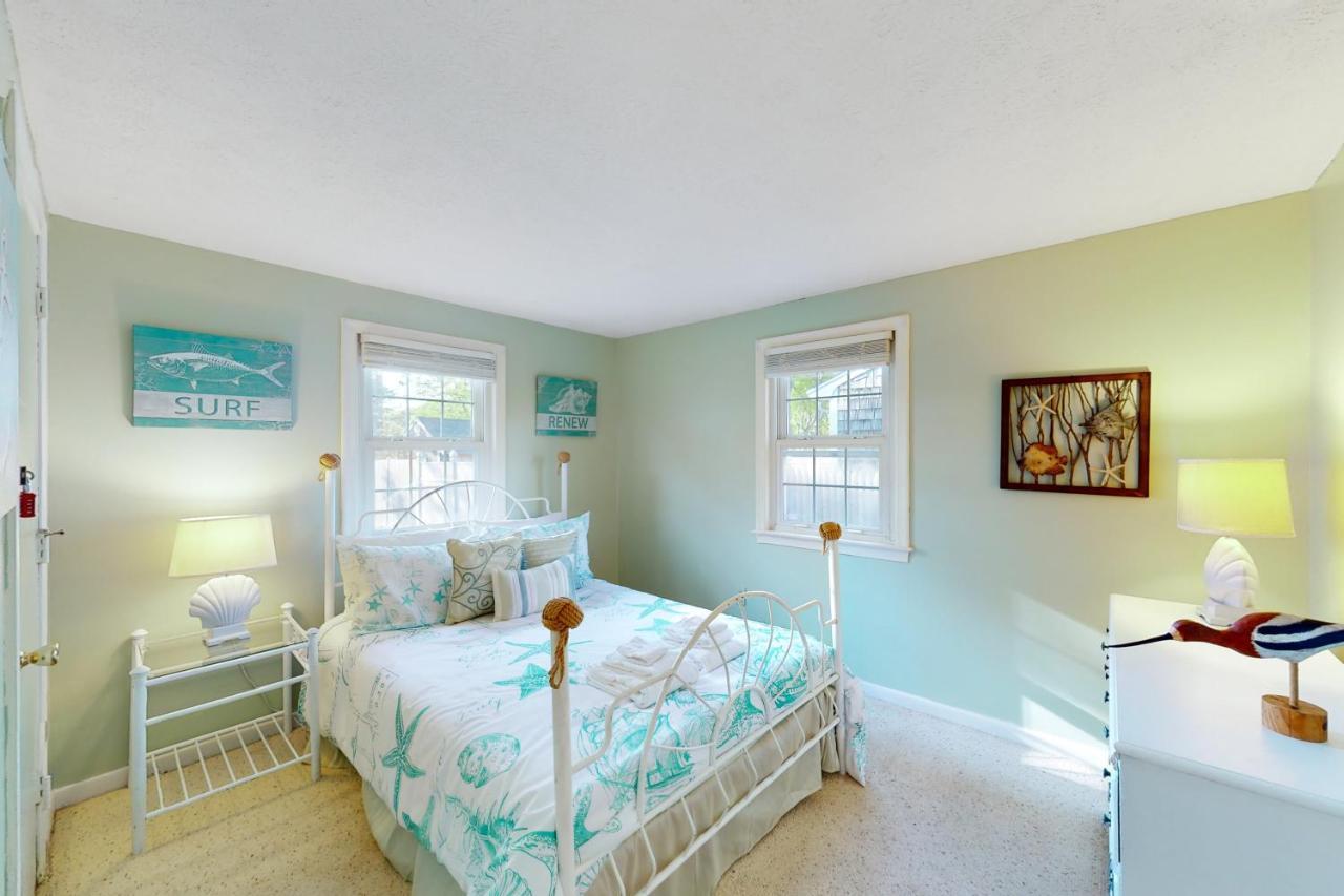 Captain's Quarters West Yarmouth