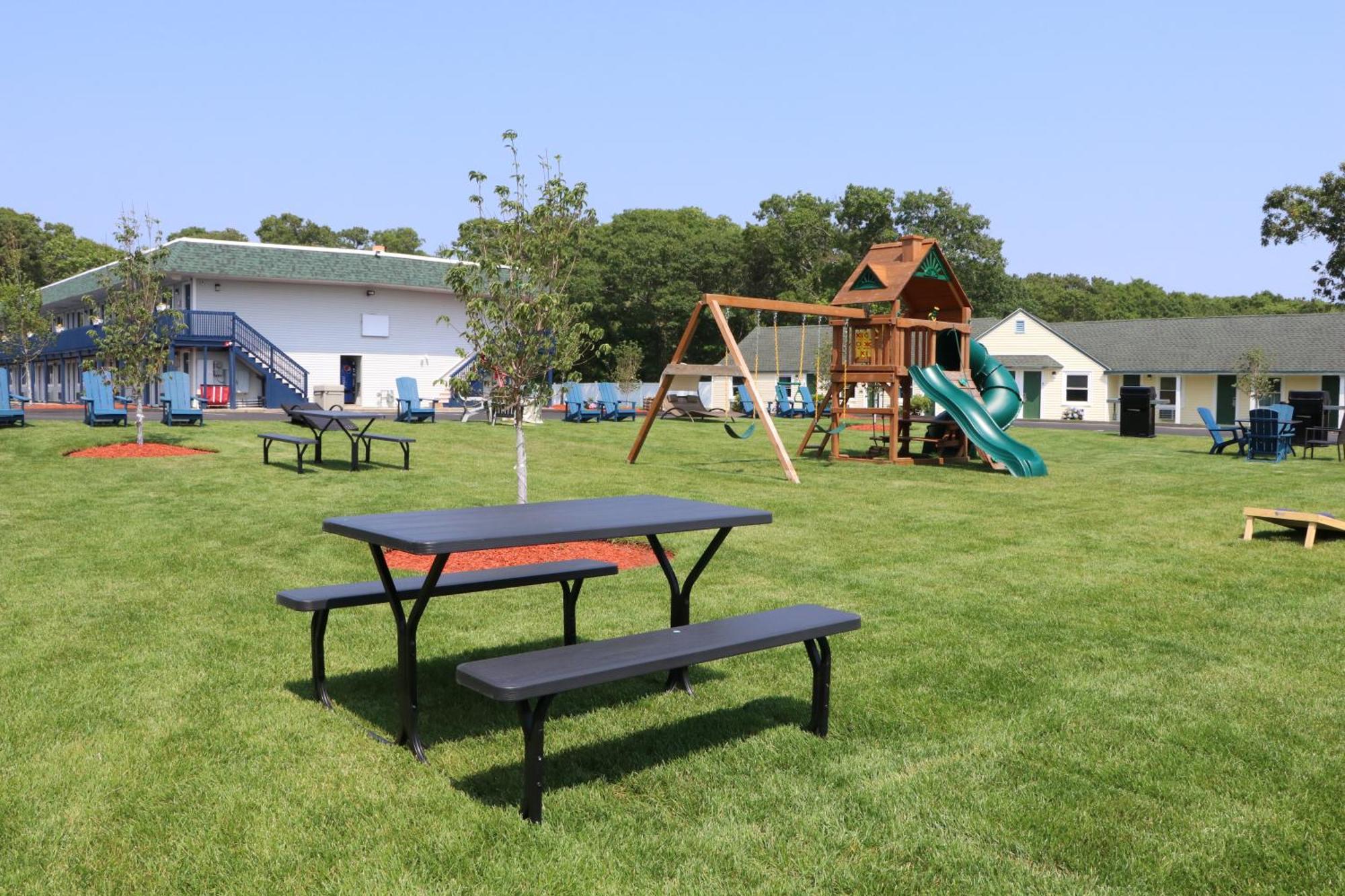 Sunbird Cape Cod Annex Hotel West Yarmouth