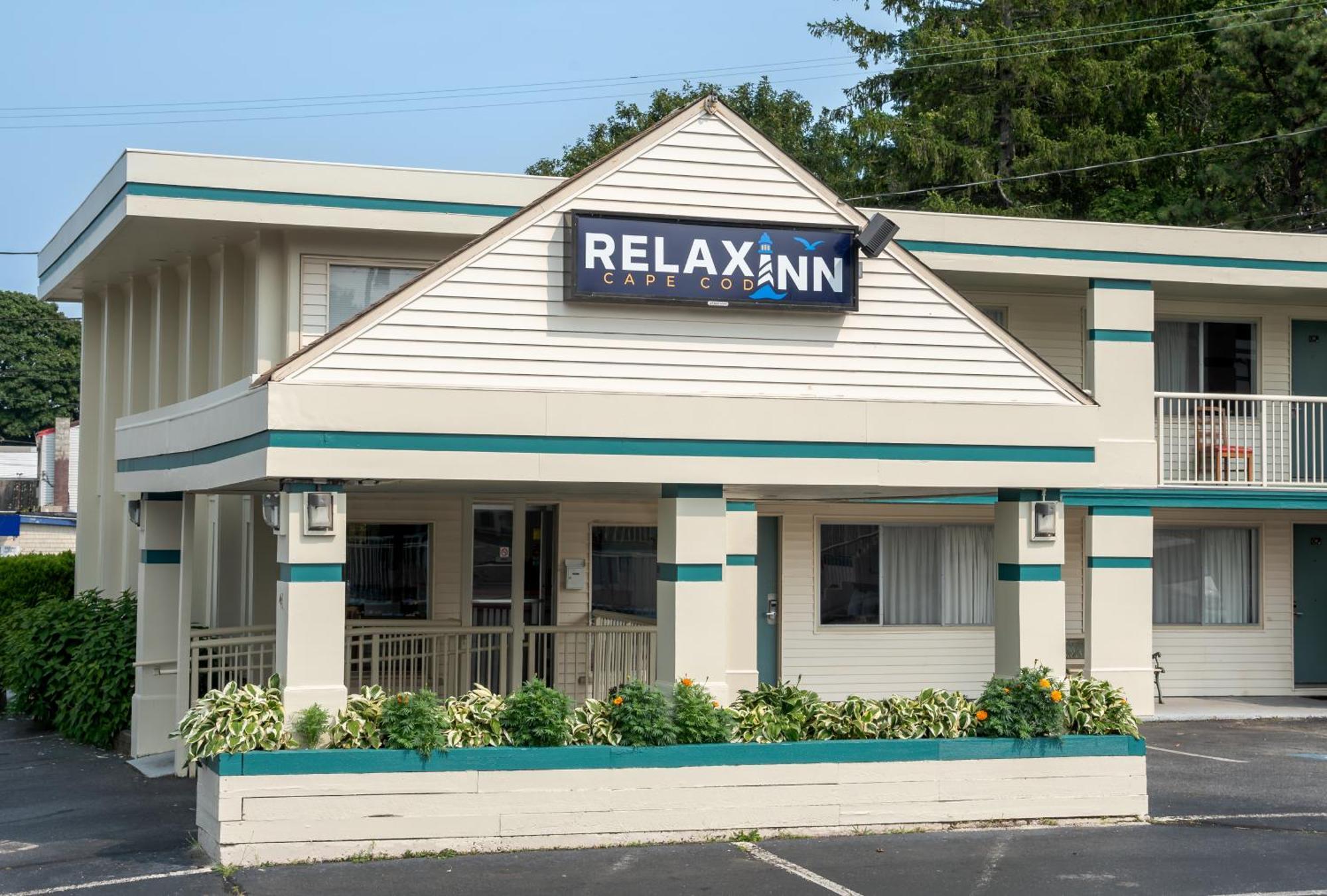 Hotel Relax Cape Cod Hyannis 2*