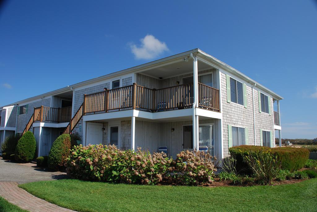 Harbor West Yarmouth