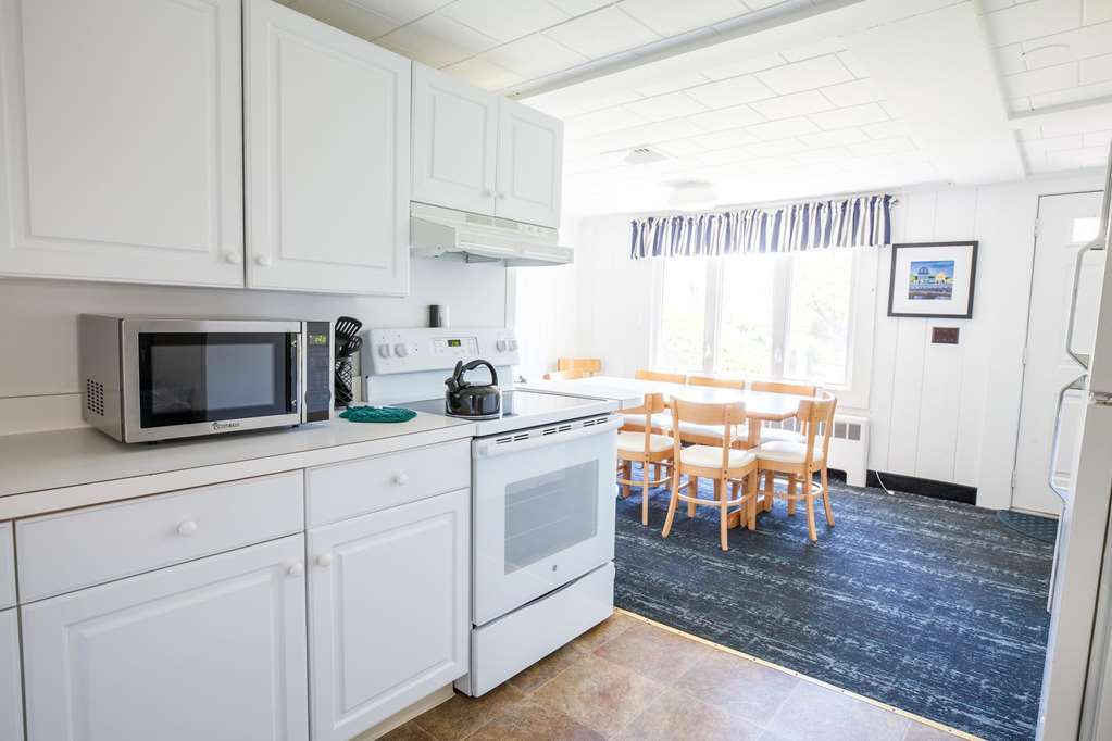 Harbor Resort 3*