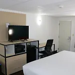 Howard Johnson By Wyndham West Yarmouth Cape Cod