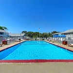 Cape Sands Inn