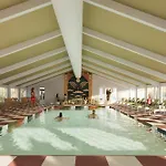 Uncommoner Hotel By Reverie Boutique Collection