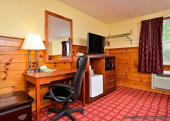 Econo By Choice - Cape Cod Lodge West Yarmouth