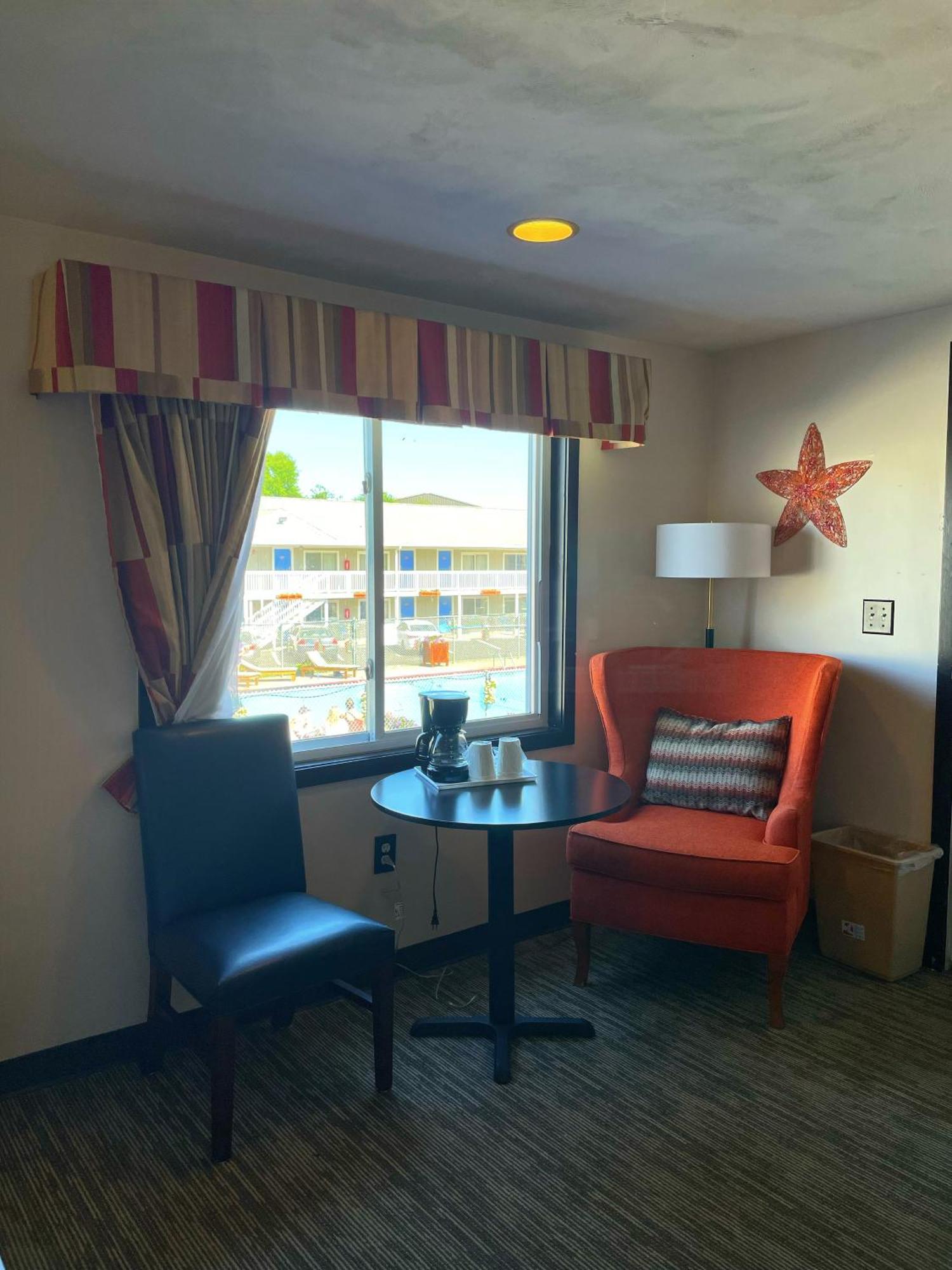 Hotel Cape Sands 3*