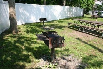 Town N Country Family 3* West Yarmouth