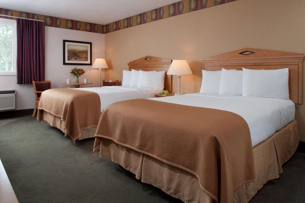 Bayside Hotel