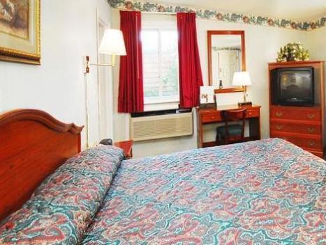 Econo By Choice - Cape Cod Lodge