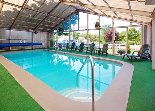 Lodge Econo By Choice - Cape Cod *