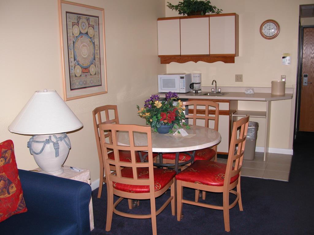 The Cove At Yarmouth Resort 3*