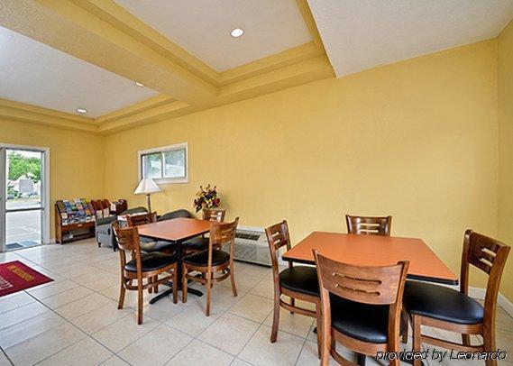 Econo By Choice - Cape Cod *