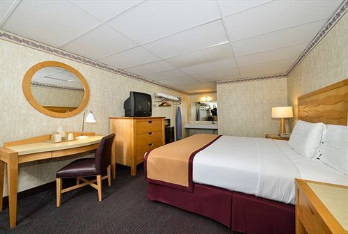 Howard Johnson By Wyndham Cape Cod Motel West Yarmouth