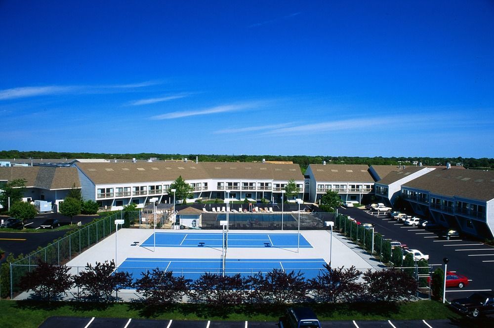 Resort The Cove At Yarmouth 3*