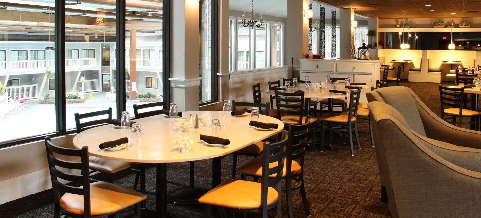 The Cove At Yarmouth Resort