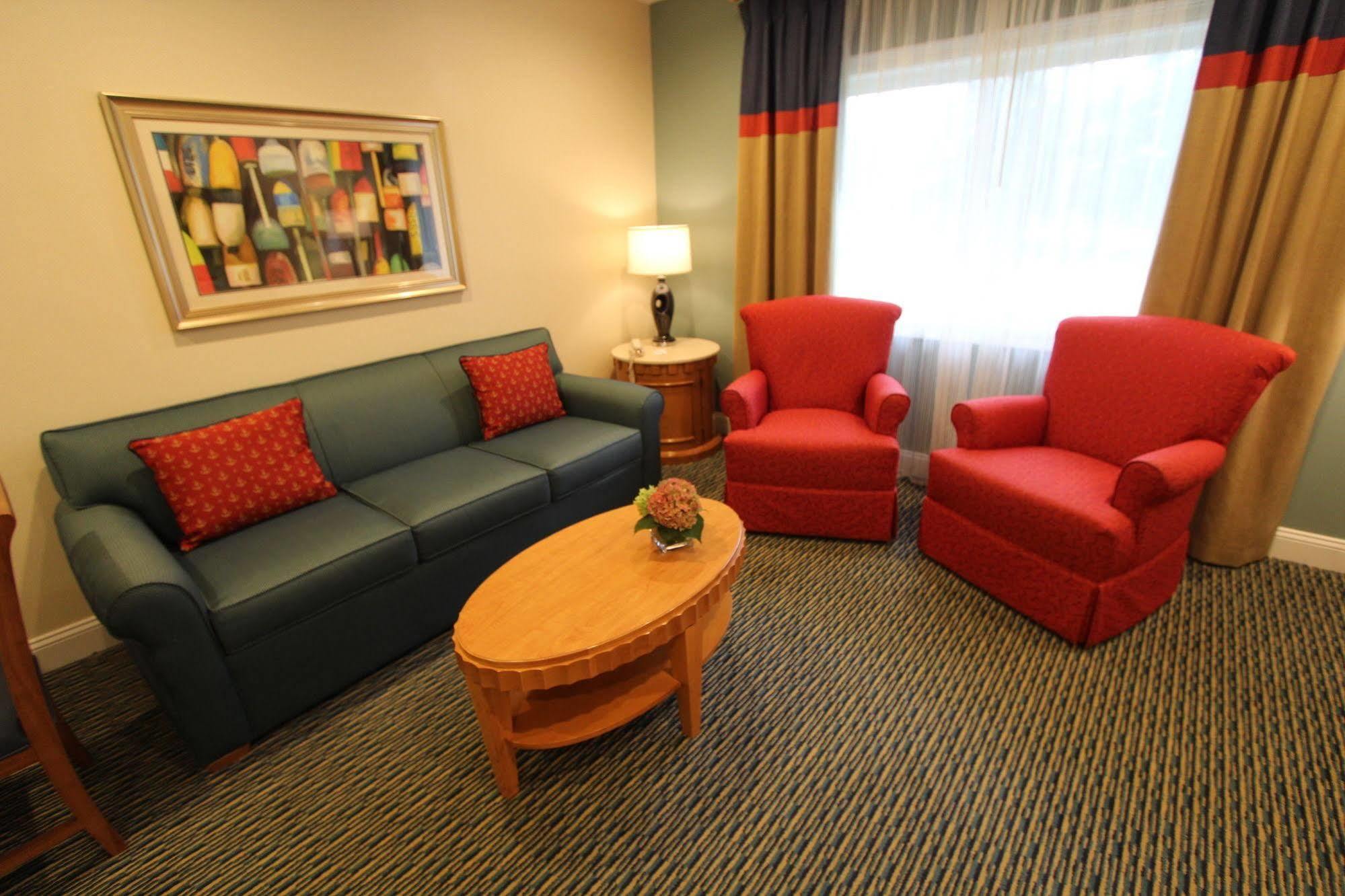 The Cove At Yarmouth Resort