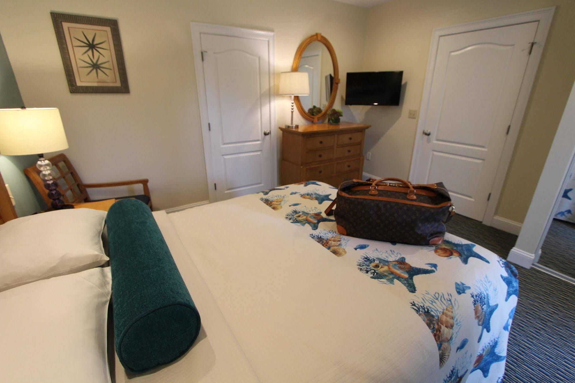The Cove At Yarmouth Resort 3*