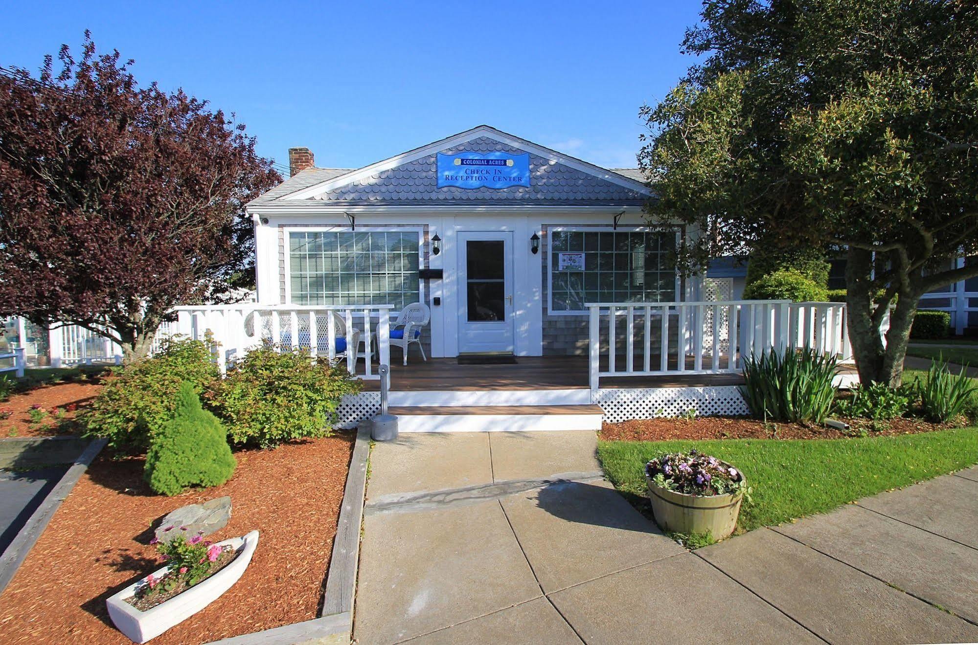 Resort Colonial Acres