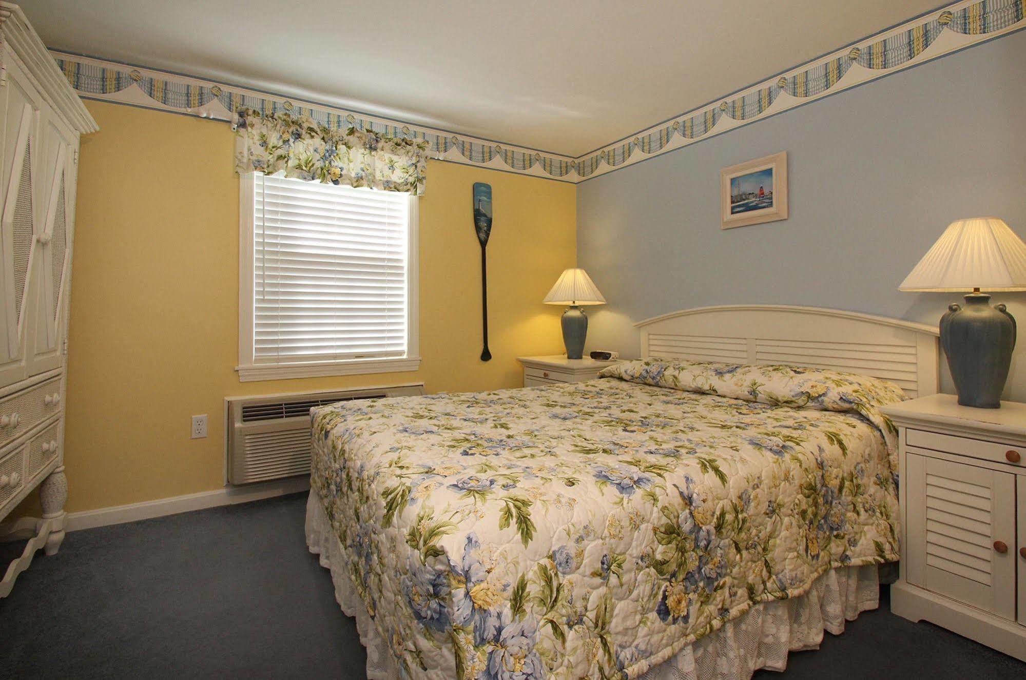 Colonial Acres West Yarmouth