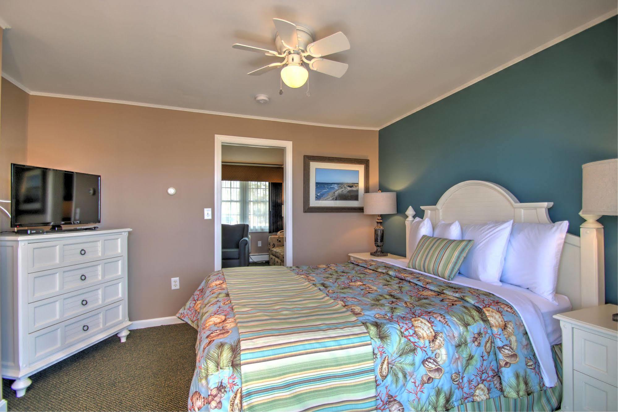 Resort Colonial Acres 3*