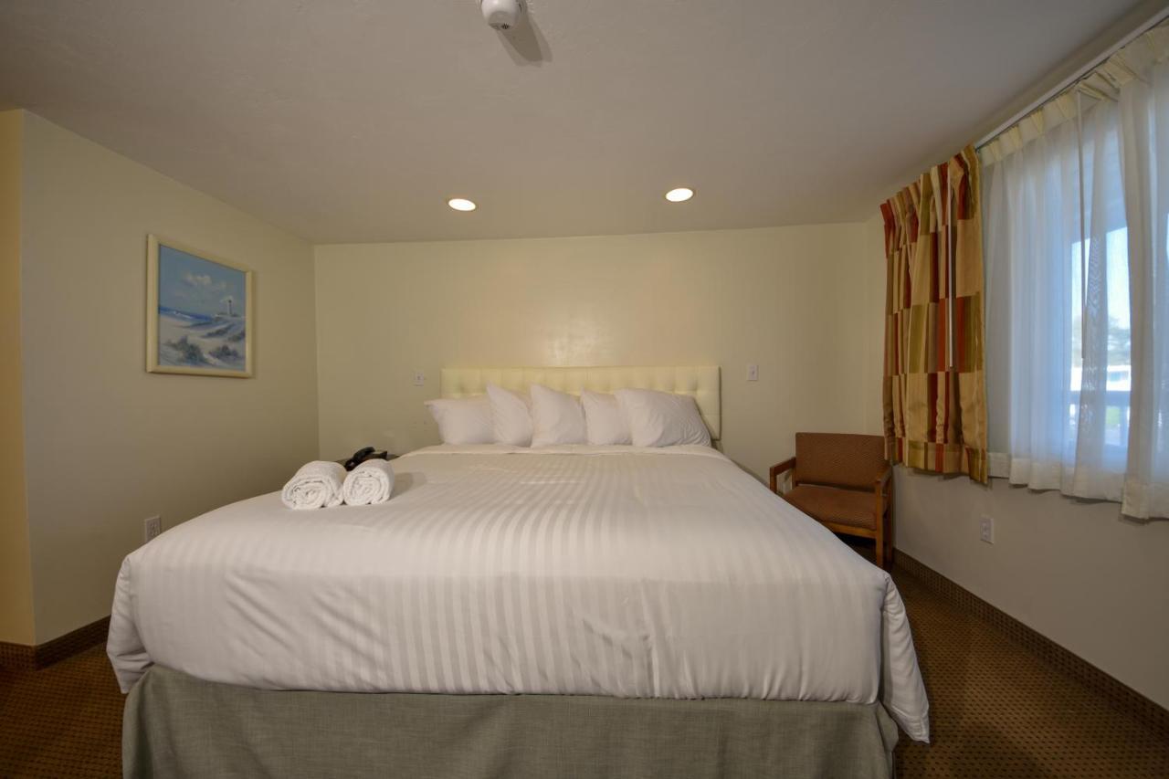 Cape Sands Hotel 3*