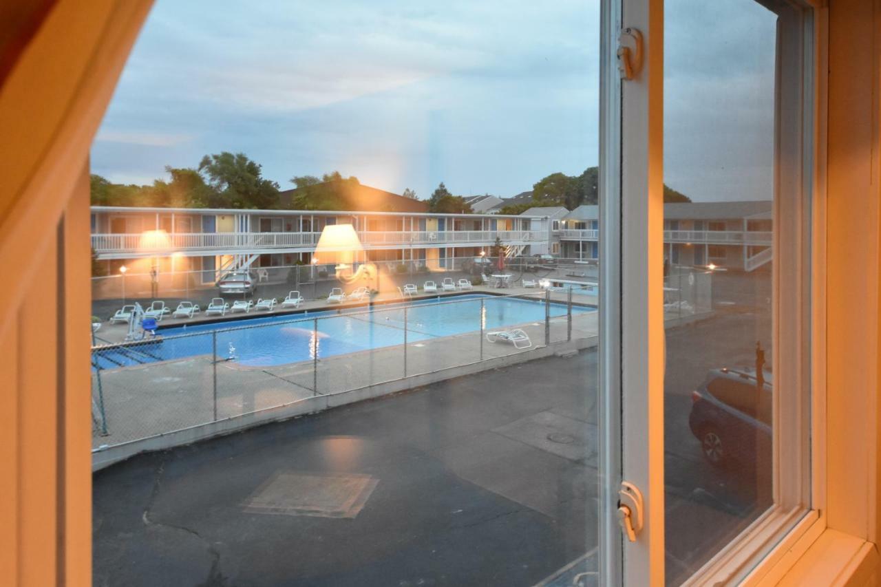 Cape Sands Hotel West Yarmouth