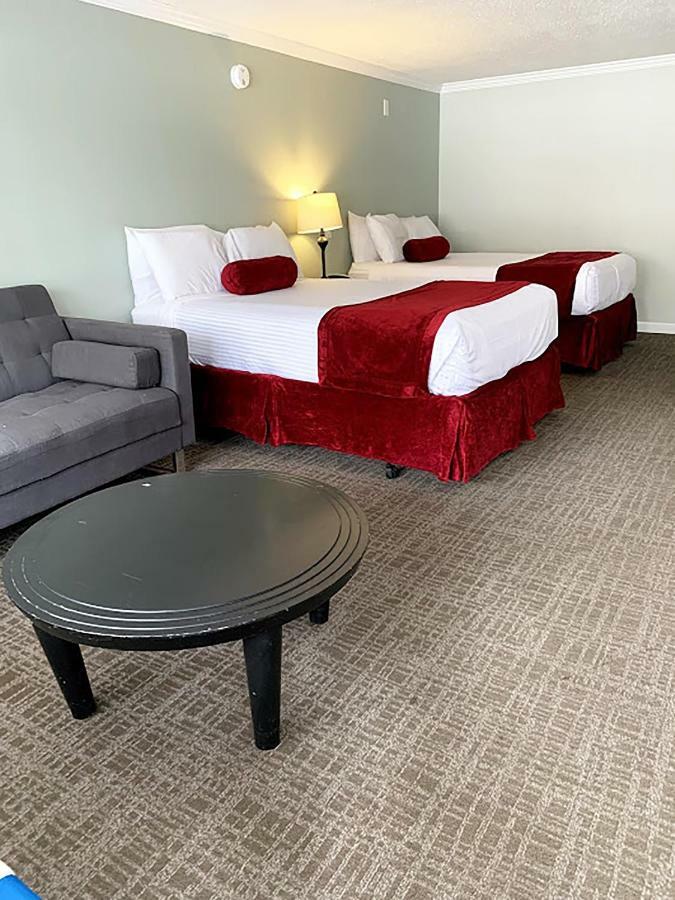 Town N Country Family Resort West Yarmouth
